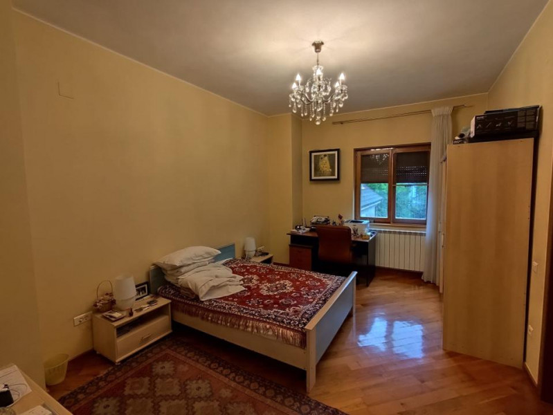 Bucuresti - Dorobanti - str Roma