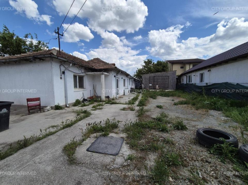 CET - Cumpenei - casa modesta cu teren generos