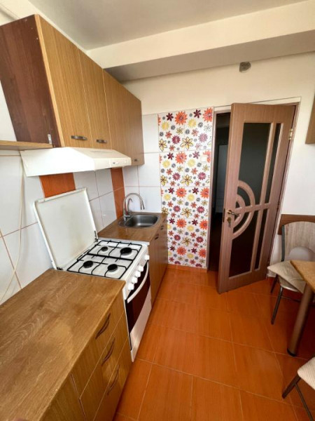 Tomis I - Spitalul Judetean - 2 camere decomandate