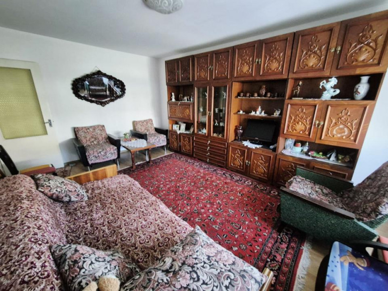 OCAZIE !!!! Far - apartament 2 camere decomandate