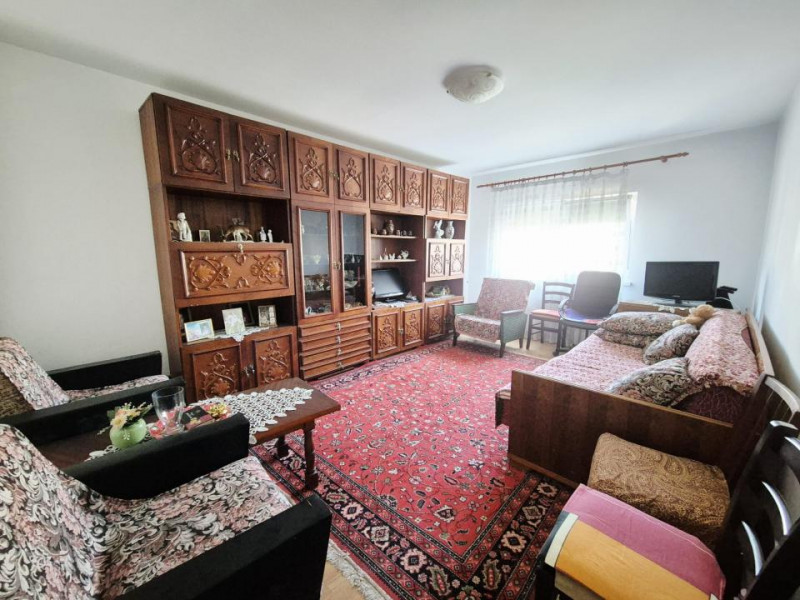 OCAZIE !!!! Far - apartament 2 camere decomandate