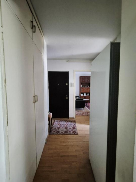OCAZIE !!!! Far - apartament 2 camere decomandate
