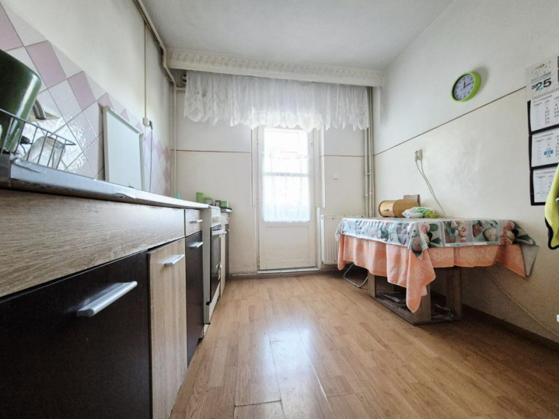 OCAZIE !!!! Far - apartament 2 camere decomandate