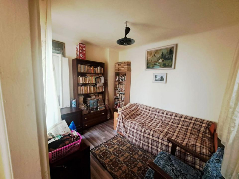 Constanta - zona Universitate - B-dul Mamaia - casa parter renovabila