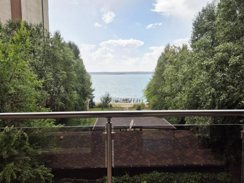 Mamaia - Scandinavia- apartament cu vedere frontala pe lac