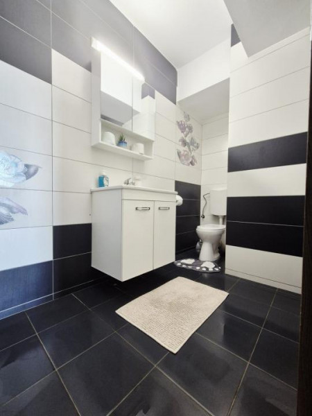 Mamaia - Scandinavia- apartament cu vedere frontala pe lac